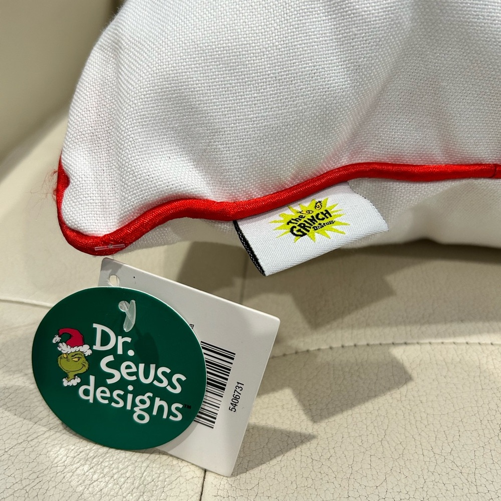NWT Dr. Seuss The Grinch Pillow - Picture 4 of 9